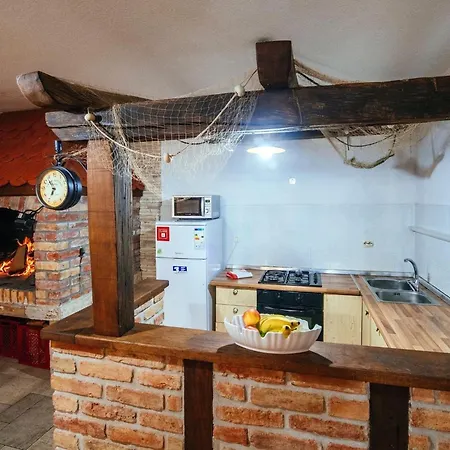 Holiday home My Dalmatia - Jucinovi Dvori With Private Pool And Sauna