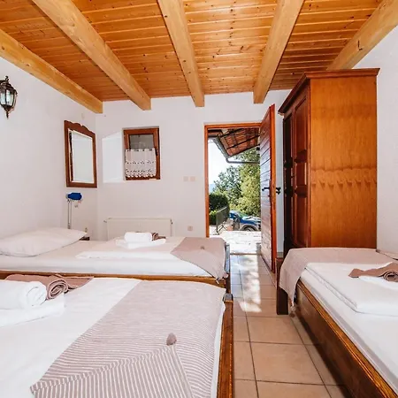 My Dalmatia - Jucinovi Dvori With Private Pool And Sauna Holiday home *