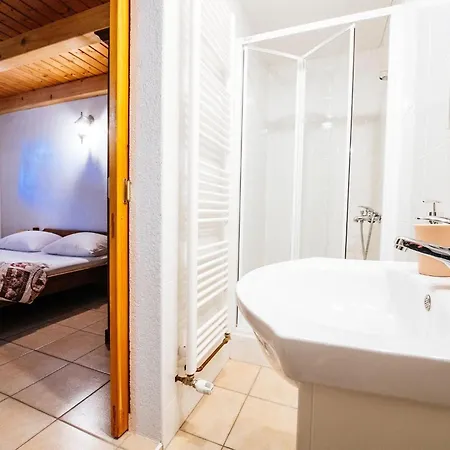 My Dalmatia - Jucinovi Dvori With Private Pool And Sauna Nyaraló