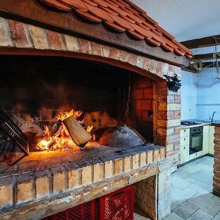 My Dalmatia - Jucinovi Dvori With Private Pool And Sauna *