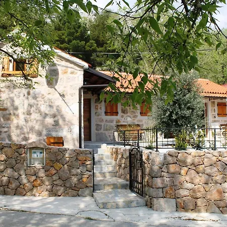 My Dalmatia - Jucinovi Dvori With Private Pool And Sauna Nyaraló *